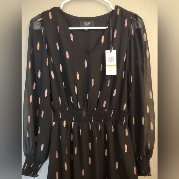 MSK Rich Black Chiffon V-neck Dress. Size PS - Picture 6 of 16